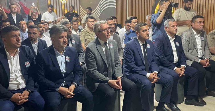 Batman'da Şehit Öğretmen ve Askerler Anıldı