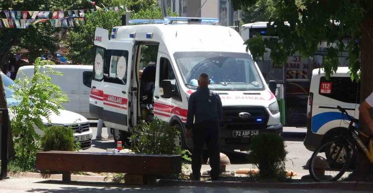 Batman'da silahlı saldırı: 1 kişi ayaklarından vuruldu