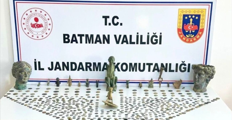 Batman'da Tarihi Eser Operasyonu: Binlerce Sikke ve Obje Ele Geçirildi Batman'da Tarihi Eser Operasyonu: Binlerce Sikke ve Obje Ele Geçirildi