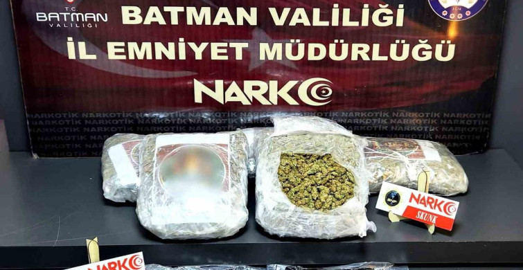 Batman’da uyuşturucu operasyonu: Tır dorsesinde kokain ve skunk bulundu