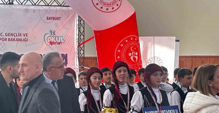 Bayburt Ortaokulu, Türkiye Finallerine Yükseldi