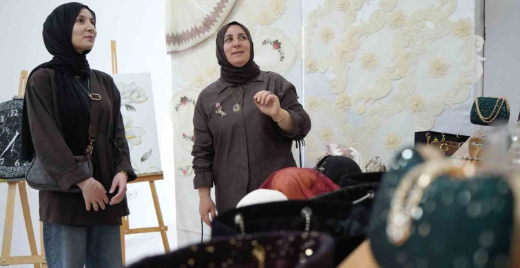 Bayburtlu Kadınların El Emeği Ürünleri Sergilendi