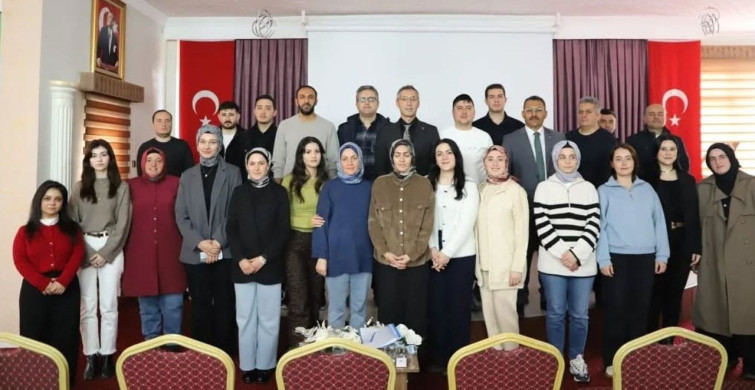Bayburt'ta Aday Öğretmenler İçin Uyum Semineri Düzenlendi