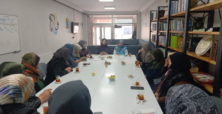 Bayburt'ta 'Değerleriyle Güçlü Ailem' Programları Sürüyor