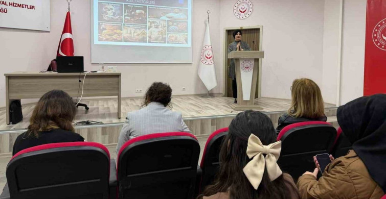 Bayburt’ta Kanser Tarama Programları Eğitimi