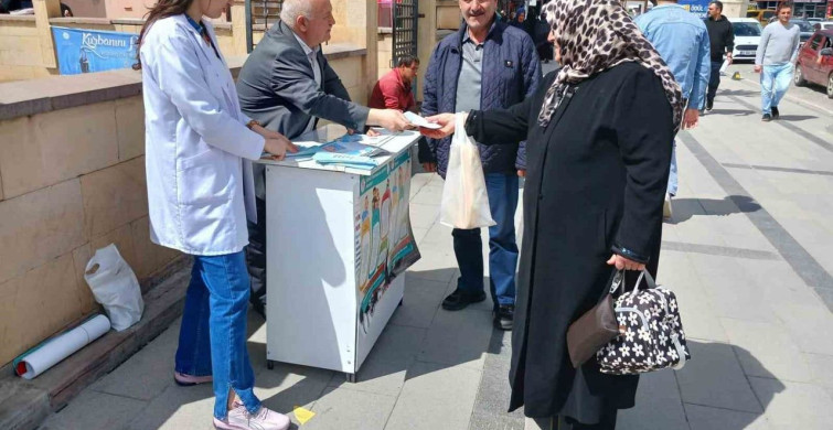 Bayburt'ta Kronik Hastalıklara Farkındalık Standı Kuruldu