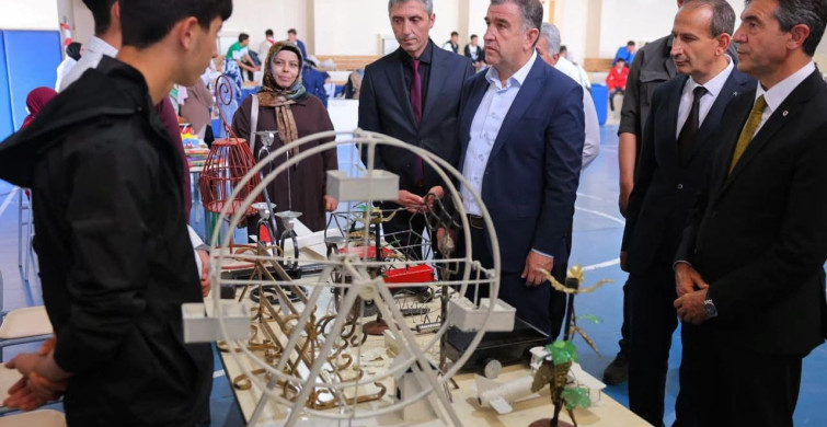 Bayburt'ta mesleki ve teknik eğitim fuarı düzenlendi