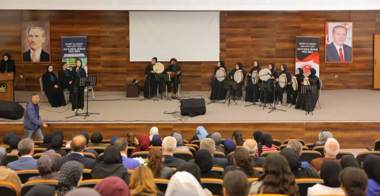 Bayburt’ta öğrencilerden tasavvuf musikisi konseri
