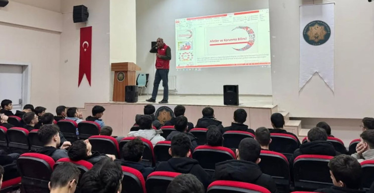 Bayburt'ta Öğrencilere Afet Bilinci Eğitimi