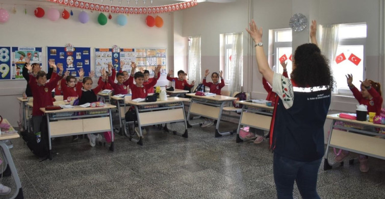 Bayburt'ta Öğrencilere Gıda Güvenilirliği ve Su Verimliliği Eğitimi