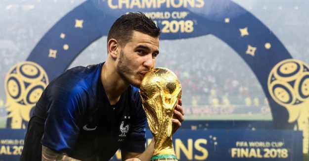  Bayern Münih, Lucas Hernandez'i Rekor Bedelle Kadrosuna Kattı