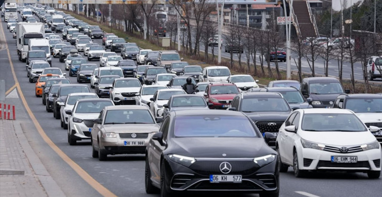 Bayram Tatilinde Güvenli Ulaşım İçin Artan Trafik Tedbirleri