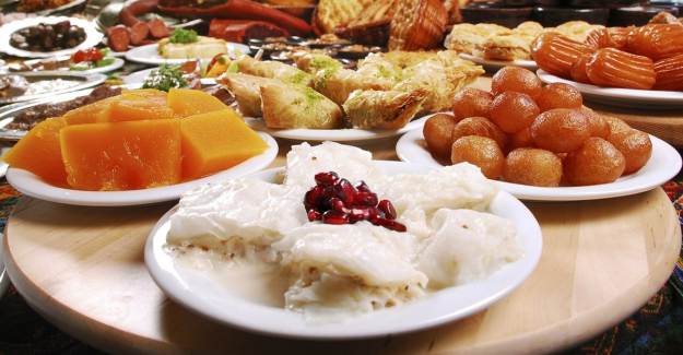 Bayramda Şeker Hastaları ve Tansiyon Hastaları İçin Beslenme Önerileri