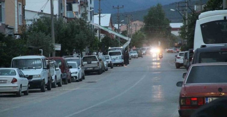 Bayramiç'te Inşaatta Elektrik Kazası: Bir İşçi Ağır Yaralandı