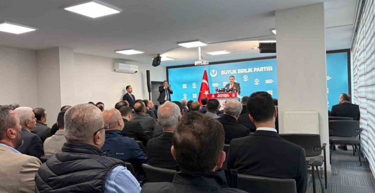 BBP Genel Başkanı Destici: Gençlerimize Sahip Çıkmak Zorundayız