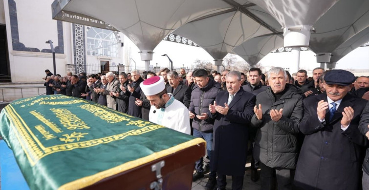 BBP Genel Başkanı Destici, Hakan Ayantaş'ın Babasının Cenaze Törenine Katıldı