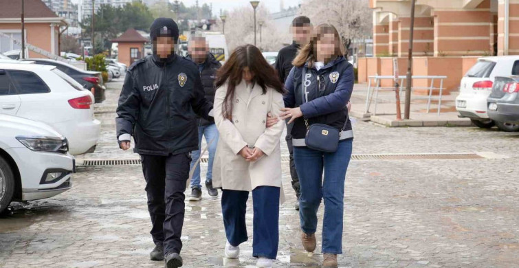 Bebeğini Çöpe Atan Anneye Müebbet Hapis İstemi