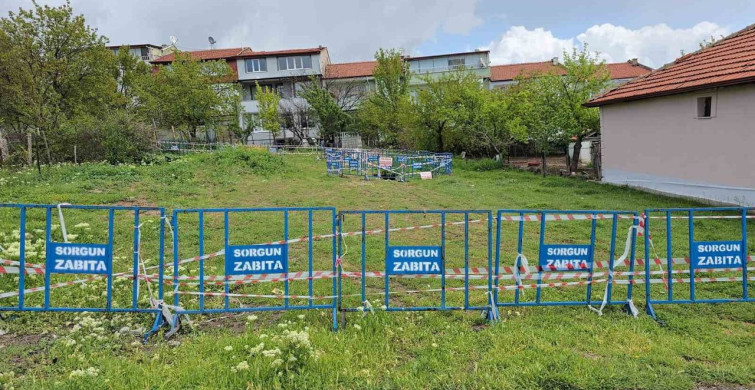 Bedirbaba Mahallesi'nde Obruk Korkusu