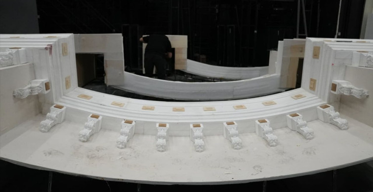 Beklenen Operanın Kostüm ve Dekor Hazırlıkları Devam Ediyor