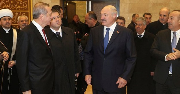 Belarus Devlet Başkanı Lukaşenko Cumhurbaşkanı Erdoğan Tarafından Karşılandı 