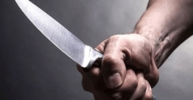 Beni Aldattın Dedi, 5 Defa Bıçaklayarak Öldürdü