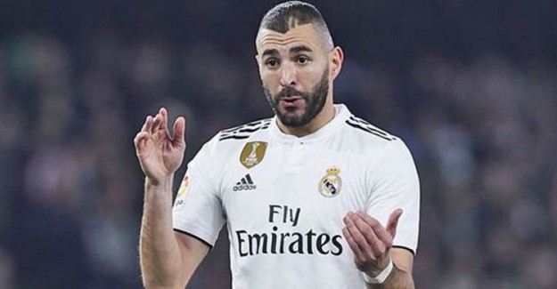Benzema’dan Ronaldo Yorumu: "Cristiano Ronaldo gitti, Lider Benim!"