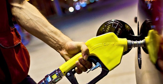 Benzin ve Motorine İndirim Yapıldı