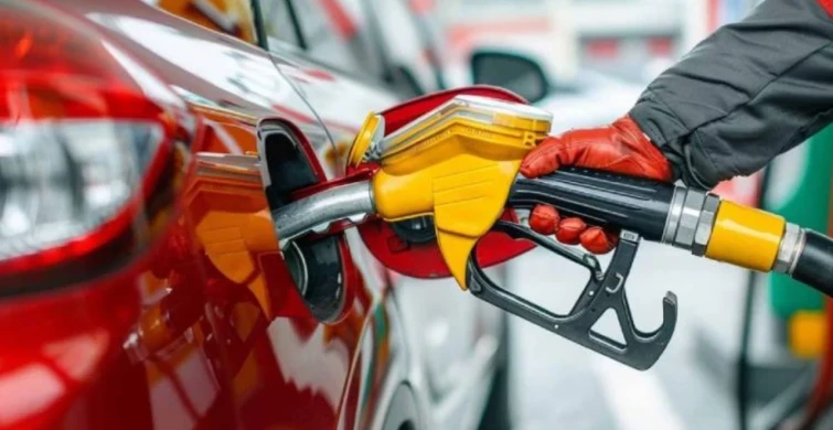 Benzine 1,30 TL zam geliyor! Araç sahiplerine kötü haber: Cumartesiden itibaren geçerli olacak