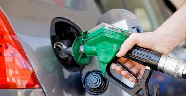 Benzine Büyük Zam Geliyor