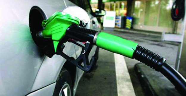 Benzine Gece Yarısından İtibaren 27 Kuruş Zam Geliyor