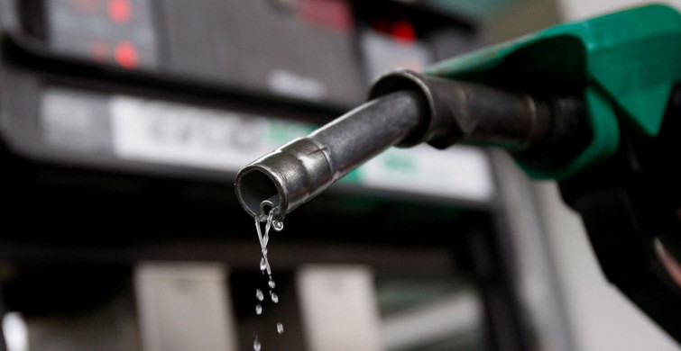 Benzine indirim mi geldi? Araç sahipleri bu haberi bekliyordu! İşte akaryakıt fiyatlarında güncel rakamlar