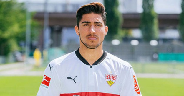 Berkay Özcan Kimdir?