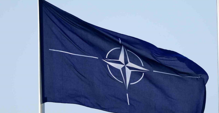 Berlin'de Ankara'daki NATO zirvesine hazırlık toplantısı