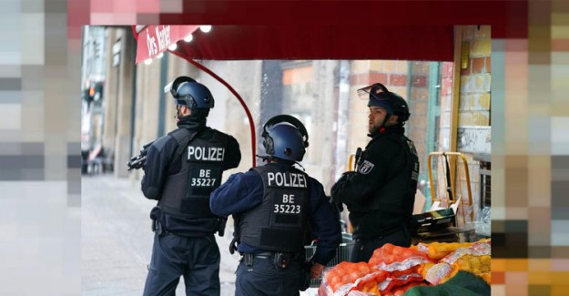 Berlin'de Silahlı Soygun Girişimi