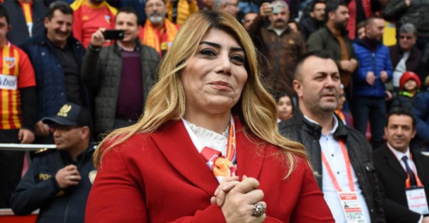 Berna Gözbaşı'ndan Hakem Tepkisi!