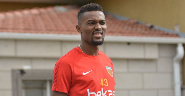 Bernard Mensah Kimdir? Bernard Mensah Boyu Kaç, Kilosu Kaç, Aslen Nereli, Sevgilisi Kimdir?