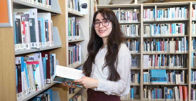 Berra Okudurlar'ın Oxford Üniversitesi'ndeki Başarısı