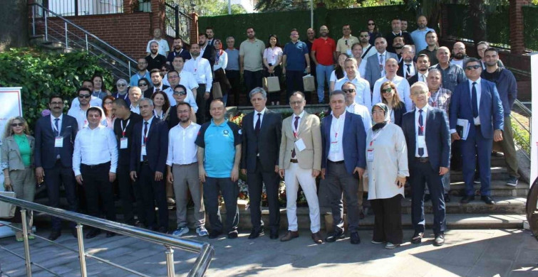Beş ilin sağlık müdürü Zonguldak'ta acil sevk zinciri için toplandı