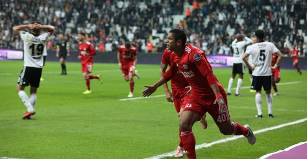 Beşiktaş 1-2 Sivasspor Maç Özeti ve Golleri İzle	