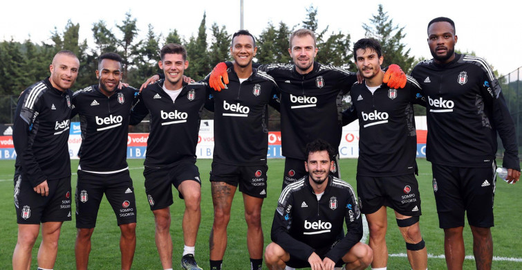 Beşiktaş, Alex Teixeira'nın Sakatlandığını Açıkladı!
