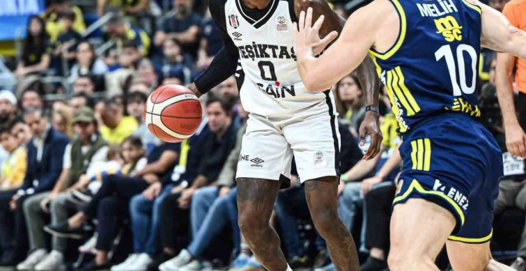 Beşiktaş, Fenerbahçe'yi mağlup ederek seride 1-0 öne geçti