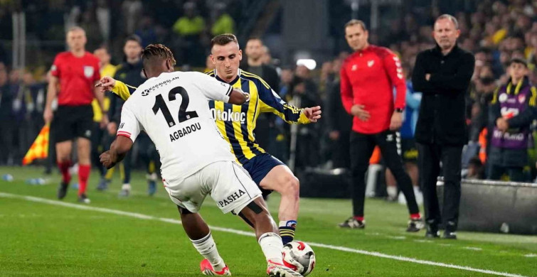 Beşiktaş Kadıköy'de Yenilgi Aldı