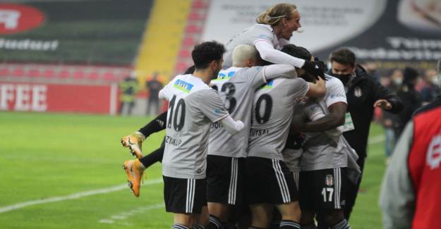 Beşiktaş Kayseri'den Liderlikle Döndü!