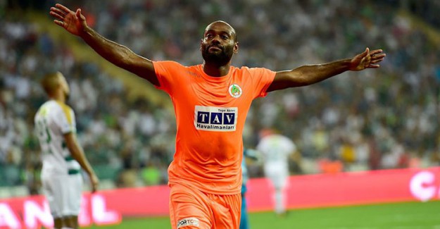 Vagner Love Beşiktaş'ta