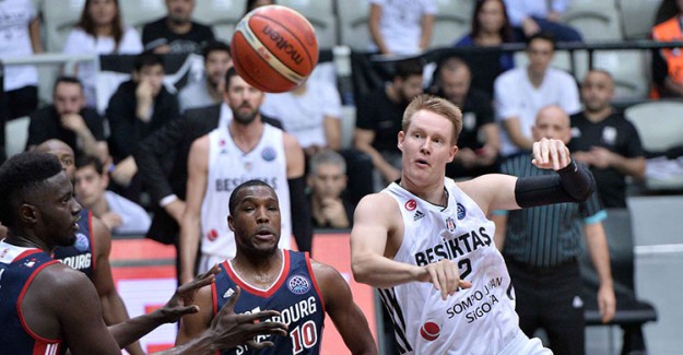 Beşiktaş Yunanistan’da Galibiyet Arıyor!