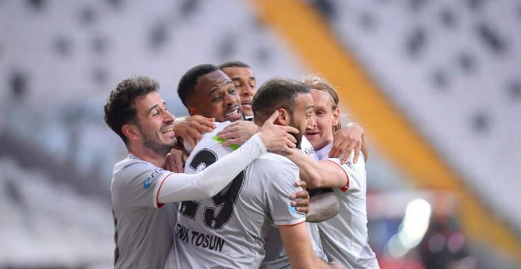Beşiktaş'ın Zirveyi Bırakmaya Niyeti Yok