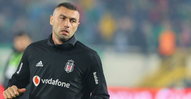 Beşiktaşlı Taraftarlardan Burak Yılmaz'a Protesto