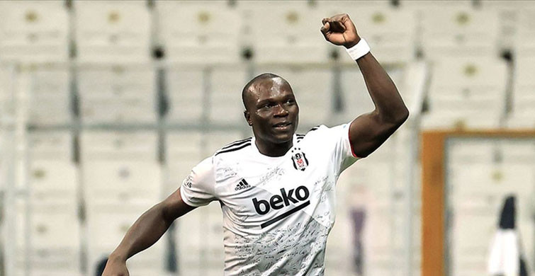 Beşiktaş'ta  Aboubakar'ın Sözleşmesi Konusunda Anlaşıldı