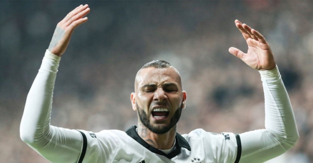 Beşiktaş'ta Deprem! Quaresma, Ülkesine Döndü!