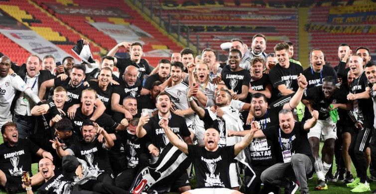 Beşiktaşta gidecek ve kalacak isimler 2022